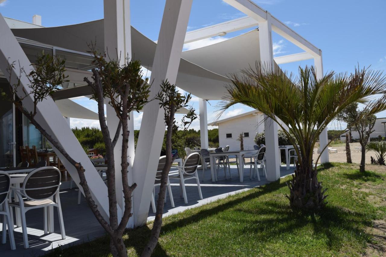 Amber Hotel Albania Spille Exterior photo
