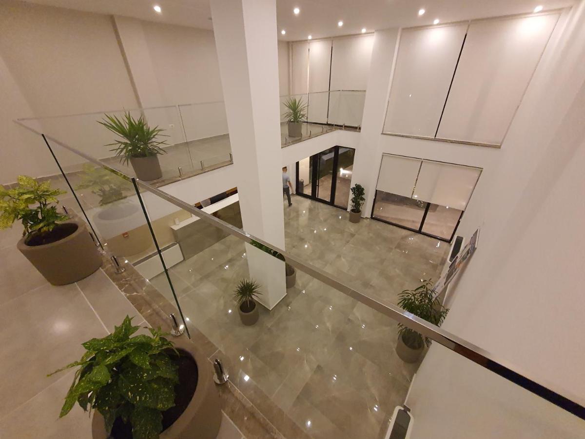 Amber Hotel Albania Spille Exterior photo