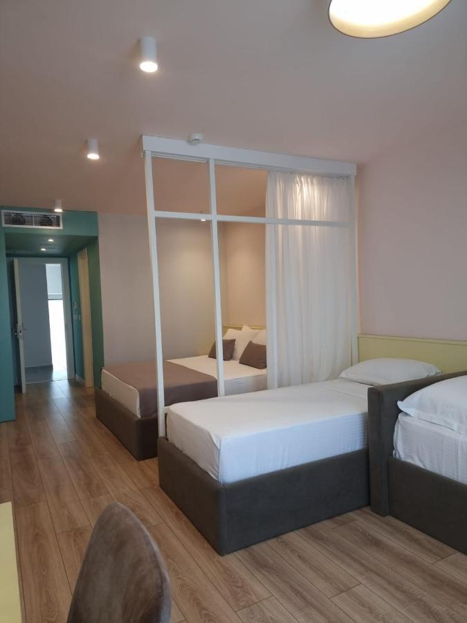Amber Hotel Albania Spille Exterior photo